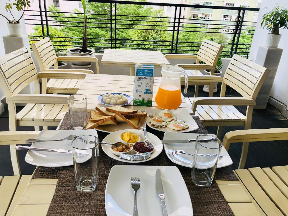 Chez Lotus Vn Hotel Хошимин Екстериор снимка