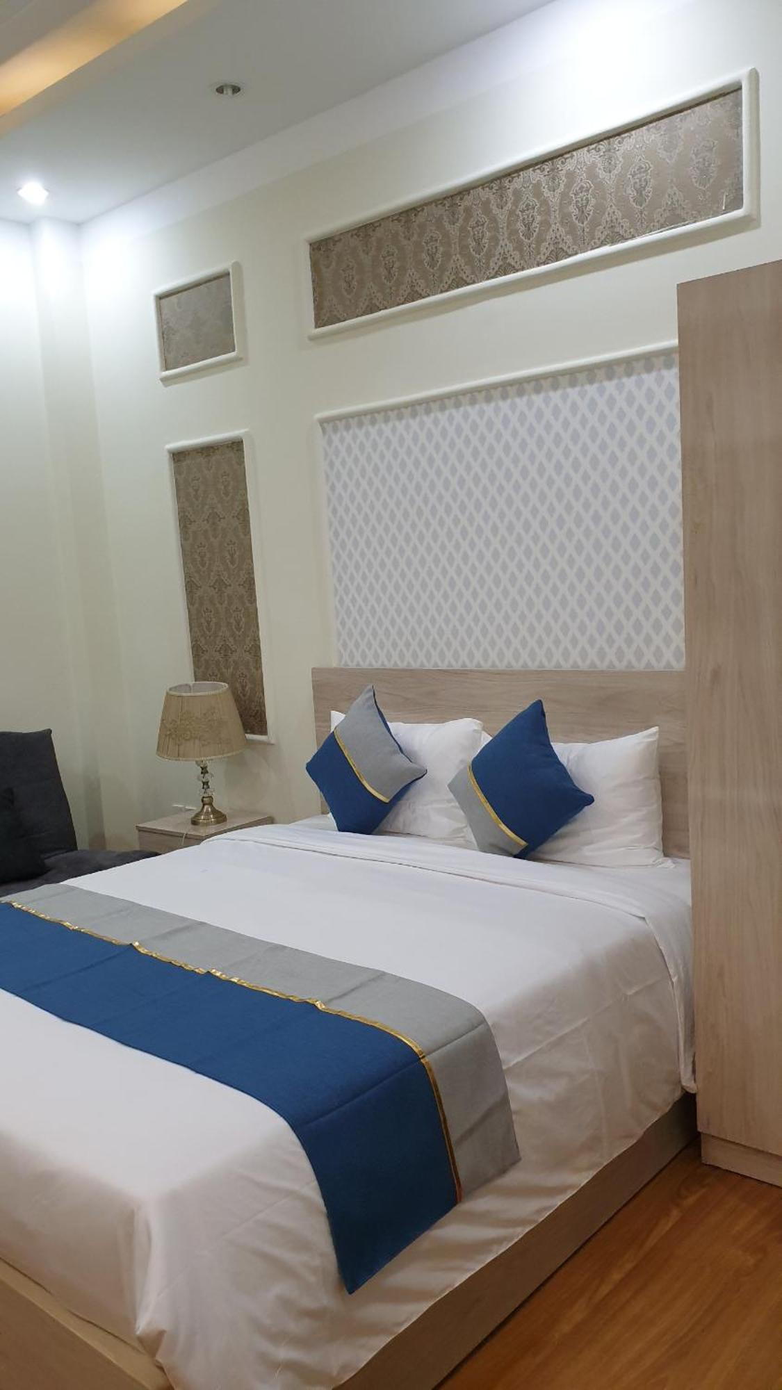 Chez Lotus Vn Hotel Хошимин Екстериор снимка