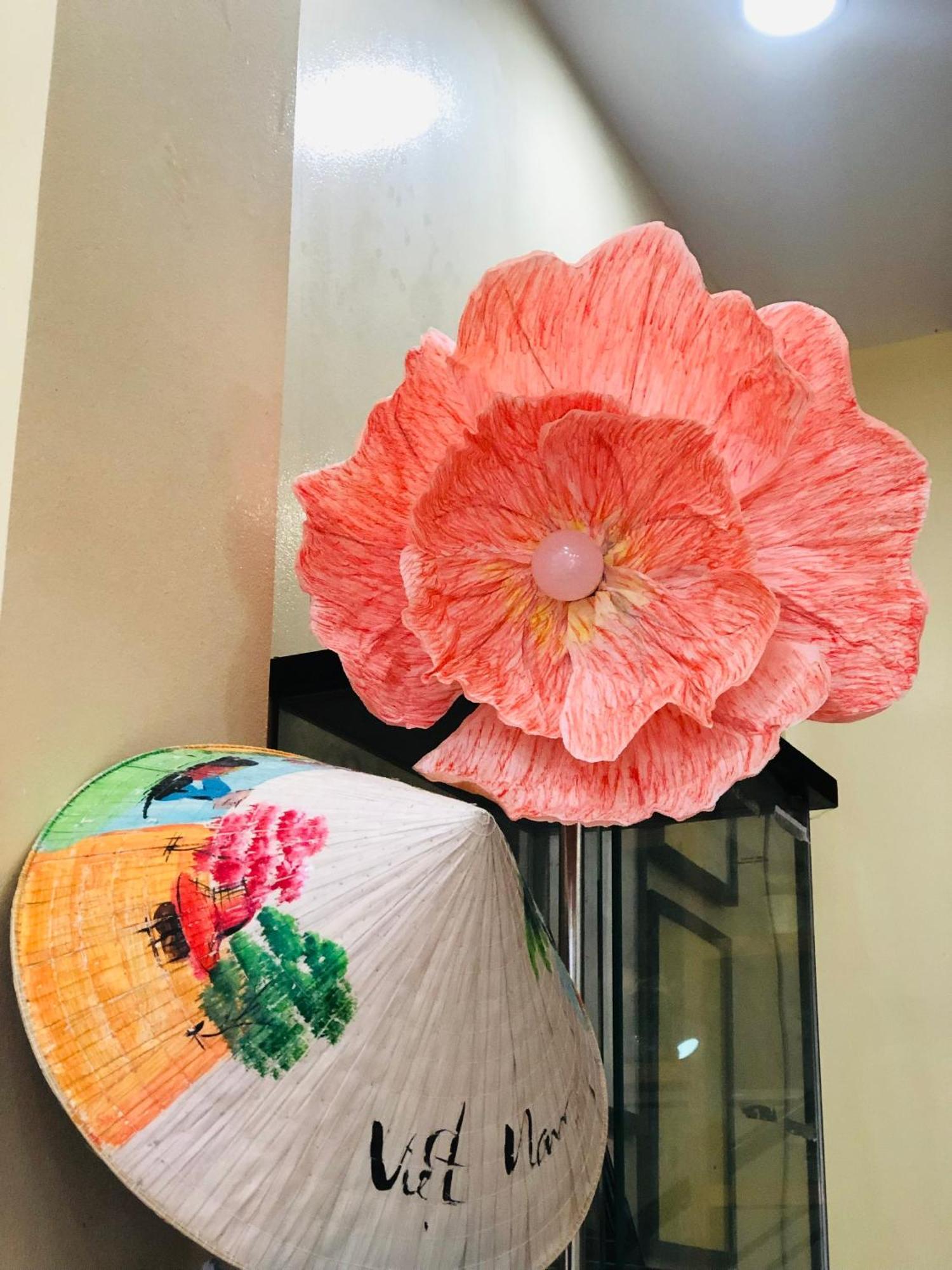 Chez Lotus Vn Hotel Хошимин Екстериор снимка