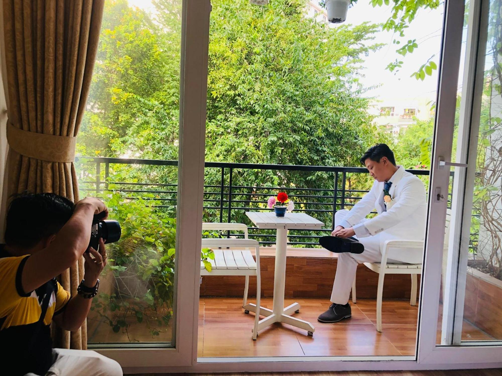 Chez Lotus Vn Hotel Хошимин Екстериор снимка